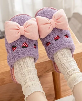 Autunno e inverno New Strawberry Bow Baotou Pantofole da interno in peluche Pantofole in cotone comode per la pelle della ragazz